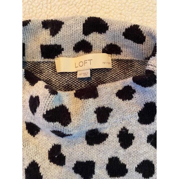 LOFT Sweater Women’s Medium Petite Heart Print Mock Neck Wool Blend Sweater EUC - Picture 5 of 9